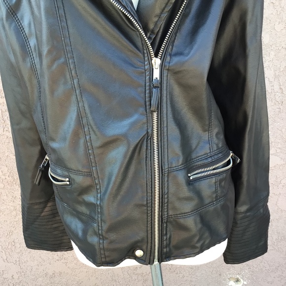 Black Faux Leather Jacket - Picture 4 of 11